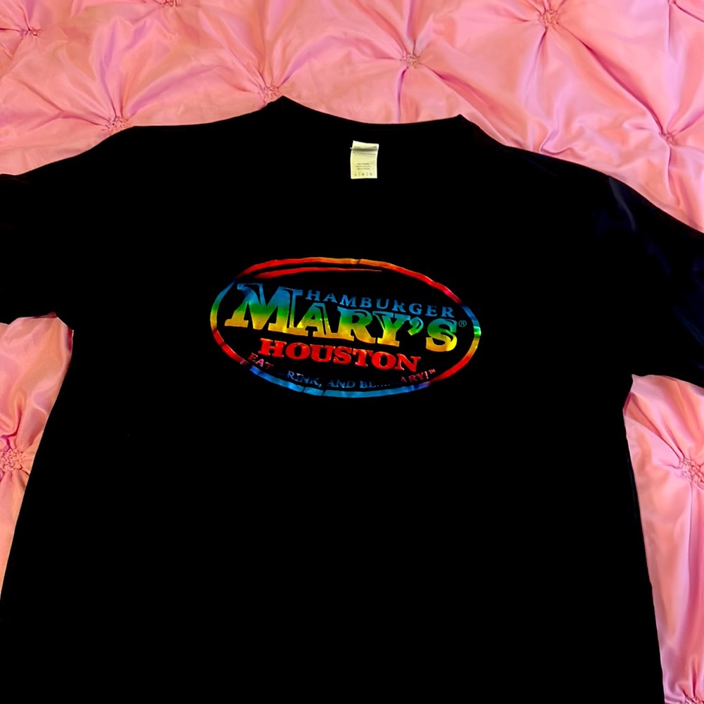 NWOT Hamburger Mary’s Houston shirt, unisex